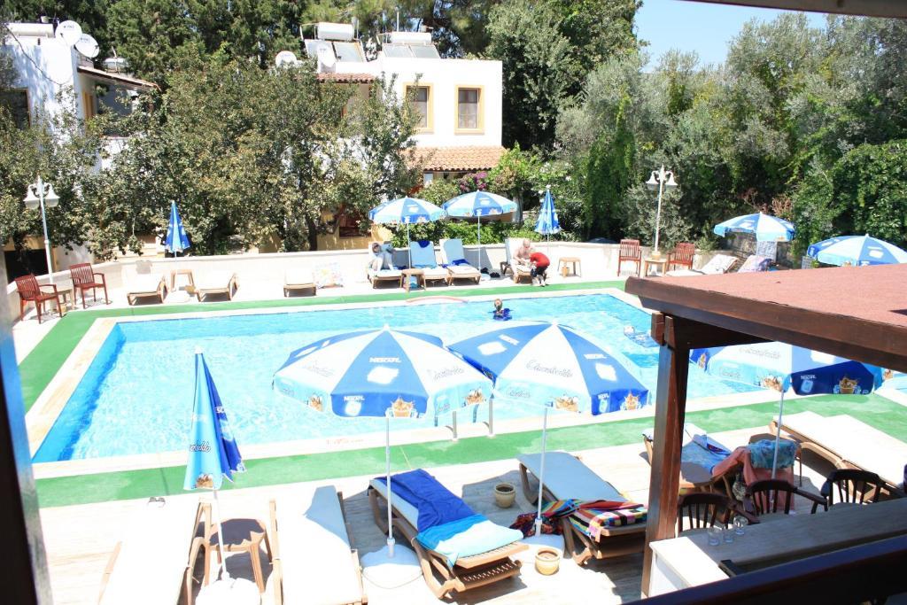 Toloman Hotel Bitez Beach Extérieur photo
